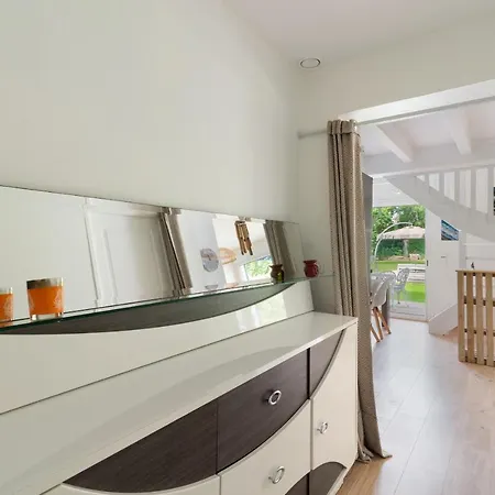 Biarritz 64 Road House Apartment