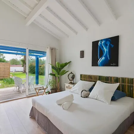 Biarritz 64 Road House *